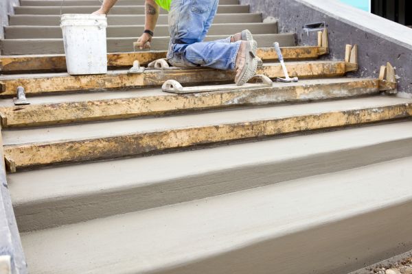 Concrete Steps Pouring in Englewood