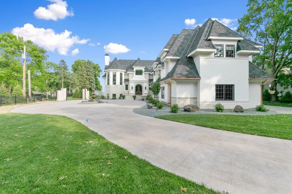 Concrete Driveway Installation in Englewood