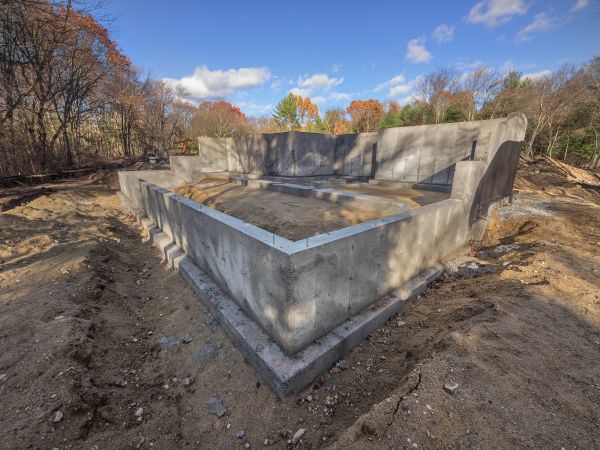 Foundation Wall Pouring in Englewood
