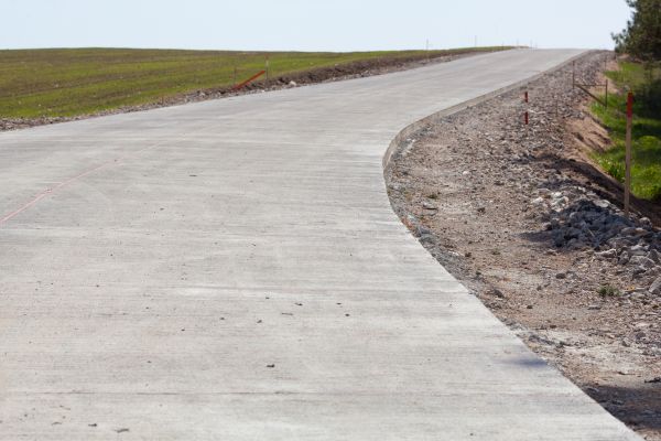Driveway Cementing in Englewood