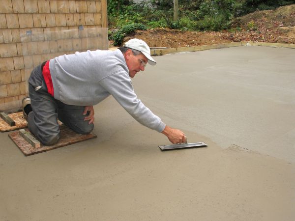 Flat Concrete Installation in Englewood